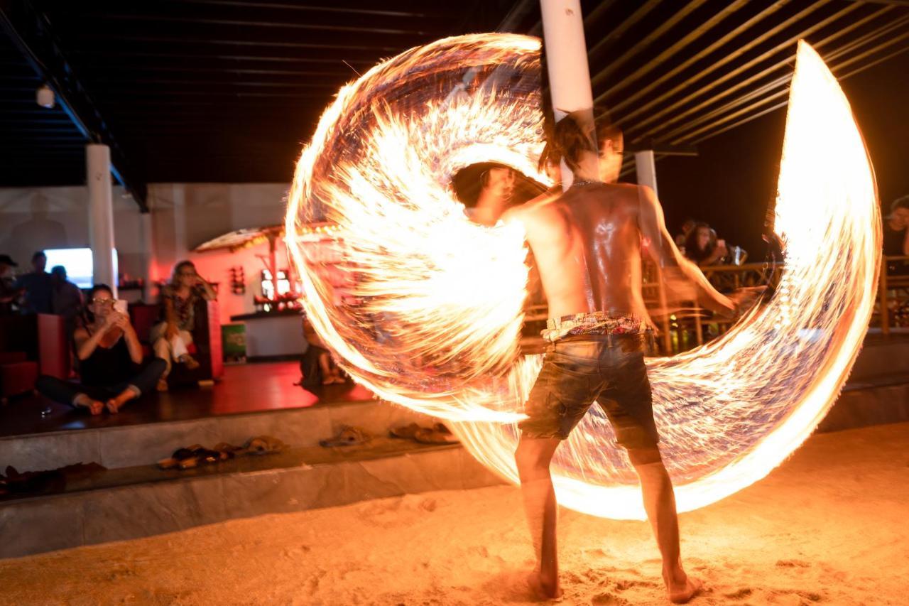 El Pillax Lanta Resort Ko Lanta Buitenkant foto
